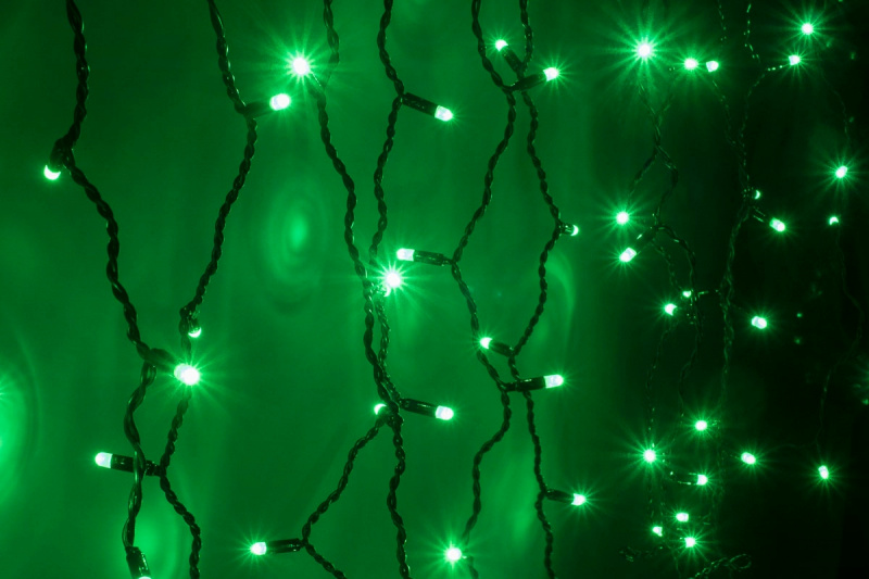 Светодиодный плей-лайт с нитями разной длины с контроллером зеленый , 200 LED, 3.3метра