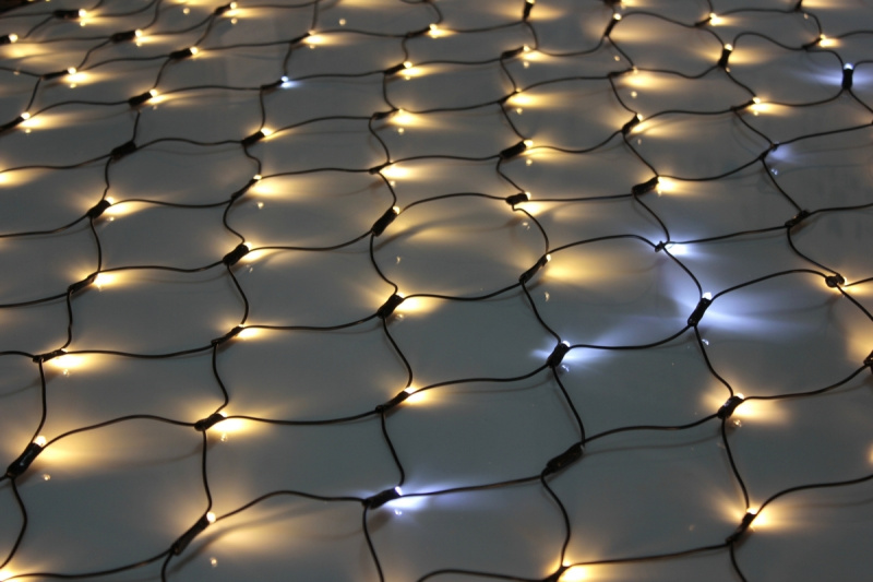 Гирлянда-сеть 2х3м, черный ПВХ провод, с мерцанием, тепло-белая (белый флэш)