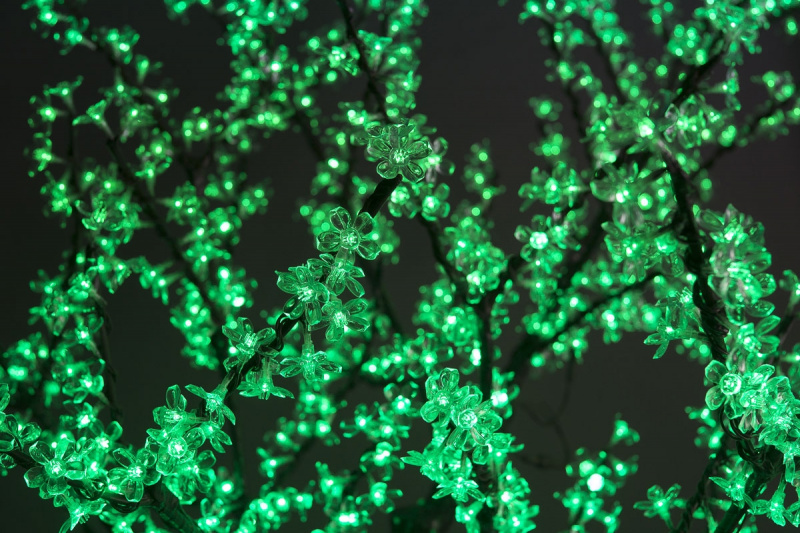 Сакура светодиодная 972LED, H1,9м D1,5м, зеленое