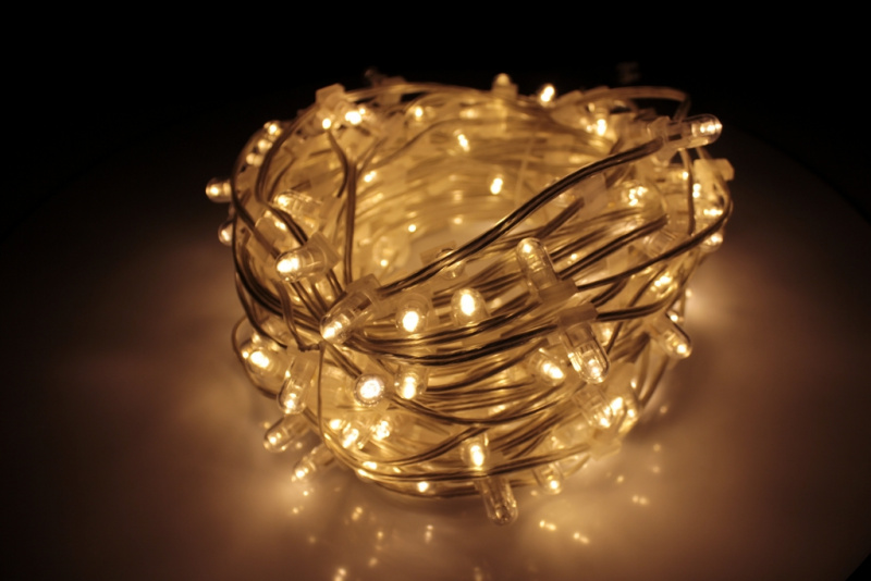 Клип-лайт, тёплый белый, прозрачный провод (с насадкой-колпачек)