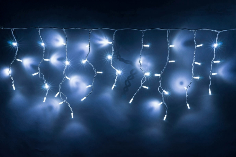 Гирлянда Айсикл 4,8х0,6 м, МЕРЦАЮЩАЯ, белый провод КАУЧУК, свечение белое мерцание белое