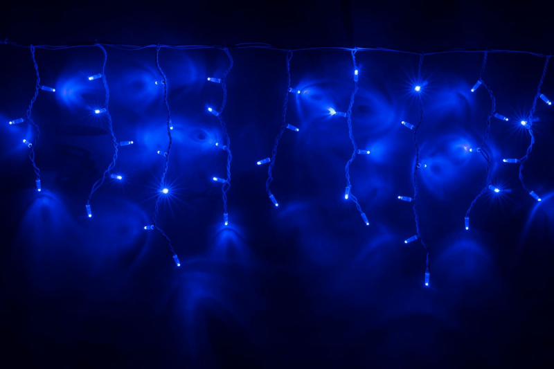 Гирлянда Айсикл 4,8х0,6 м, МЕРЦАЮЩАЯ, белый провод КАУЧУК, свечение синее мерцание синее