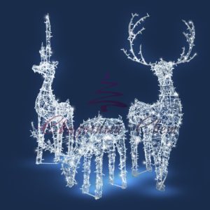 Семья оленей (динамика серия 2,5м; динамика серия 1,9м; пьющий серия 1,9м)