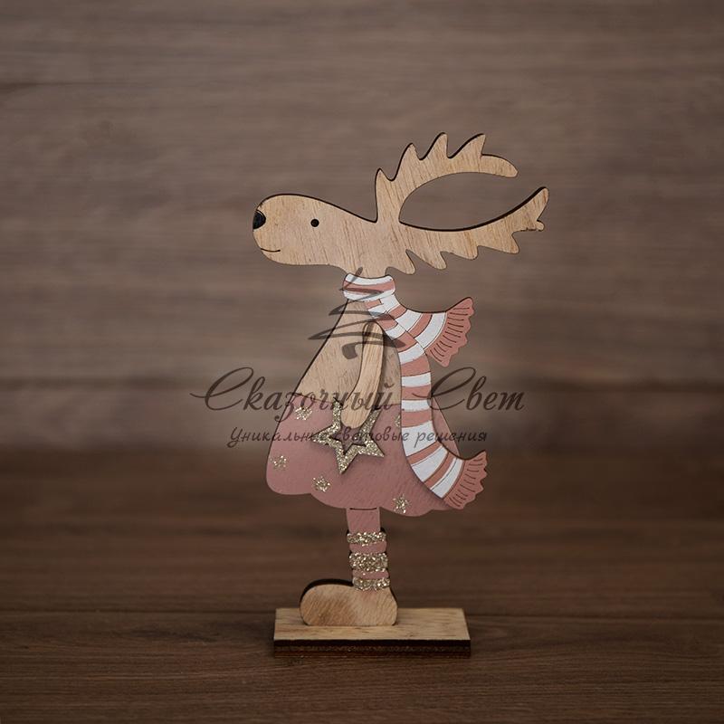 Деревянная фигурка "Рождественский Олень" Розовый 10,5*4*18 см